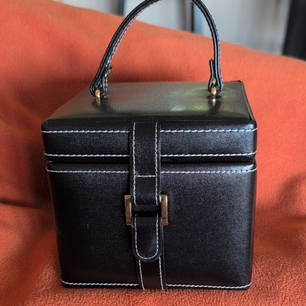 Vintage Black Leather Jewelry/Makeup Box